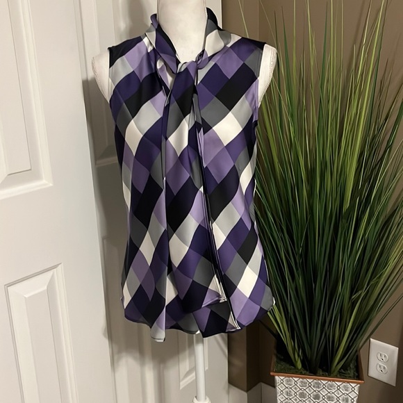 Nine West -Size Small sophisticated Purple checkered sleeveless blouse - Picture 1 of 5